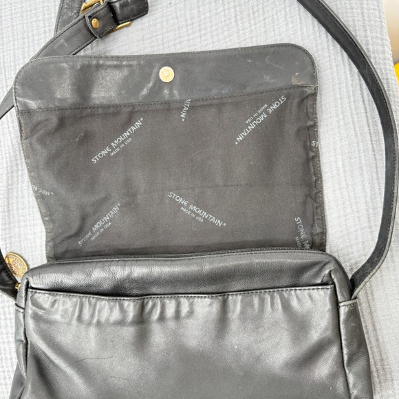 Vtg Stone Mountain Leather Crossbody Bag Black Some Distressing USA Made‎ Purse - Picture 10 of 16